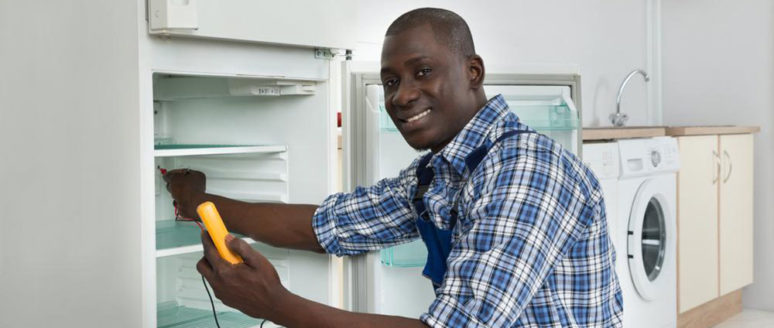 Effective refrigerator maintenance tips to keep utility bills low
