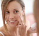 How to select anti-aging skin care products