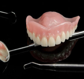 Pros and cons of dentures