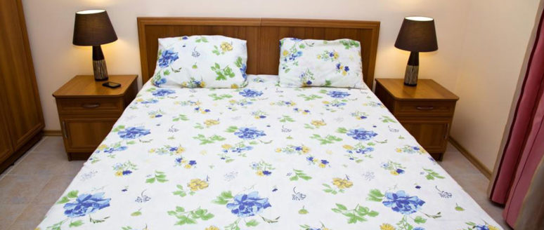 Pros and cons of different types of mattresses