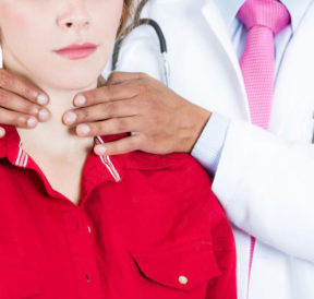 Signs of hypothyroidism in infants, children and teenagers