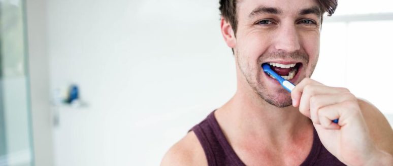 Teeth whitening strips vs teeth whitening toothpaste