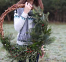 Tips for choosing outdoor Christmas wreaths