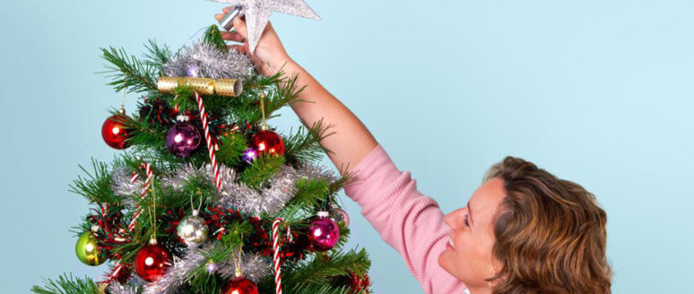 Types of Christmas tree toppers you can choose from for the holiday season