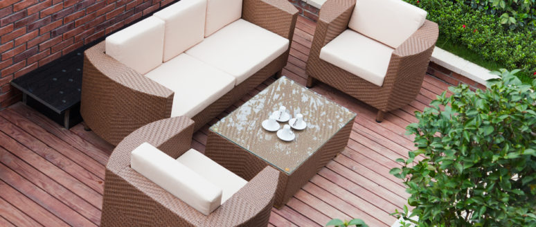 Different Styles And Materials Of Outdoor Furniture That You Should Know