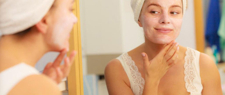 Popular moisturizers to rejuvenate dry skin