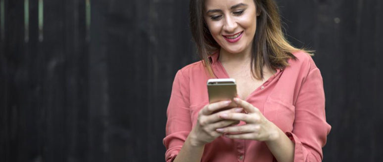 Popular text messaging apps for businesses
