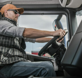 10 tips that all newbie truckers must check out